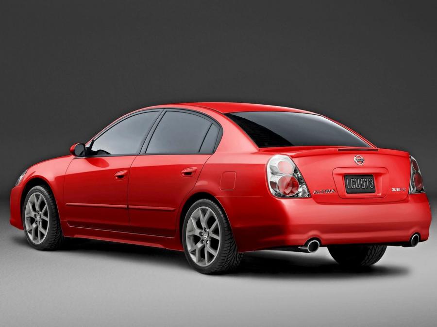  Nissan Altima SE-R 2002 года  (фото 9 из 17)